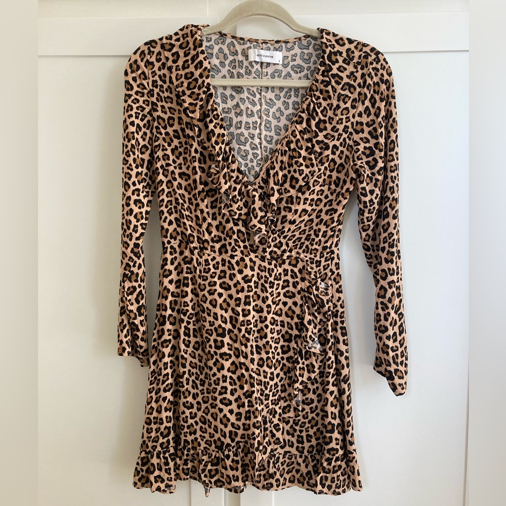 WHYTE VALENTYNE Leopard Print Long Sleeve Mini Dress Sz Small